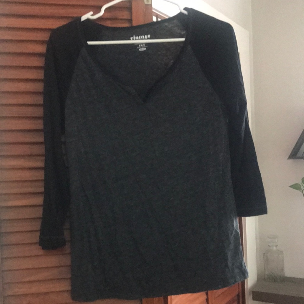 Baseball tee